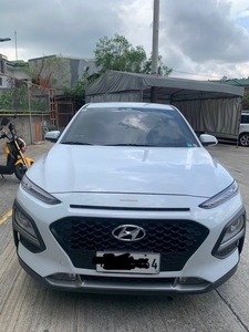 Selling White Hyundai KONA 2021 in Quezon City