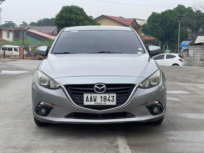 Selling White Mazda 3 2014 in Parañaque