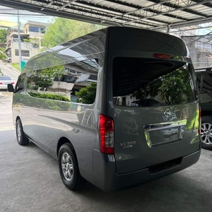 Selling White Nissan Urvan 2018 in Quezon City