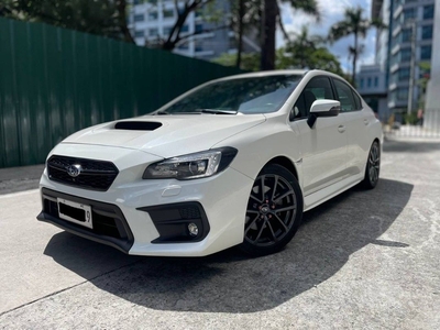 Selling White Subaru Wrx 2019 in Pasig