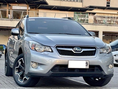 Selling White Subaru Xv 2013 in Makati