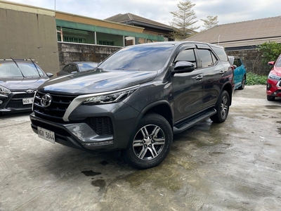 Selling White Toyota Fortuner 2022 in Quezon City