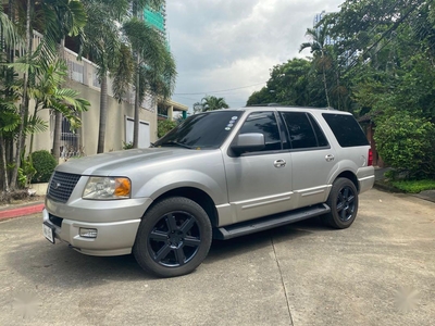 Silver Ford Expedition 2003 for sale in Quezon