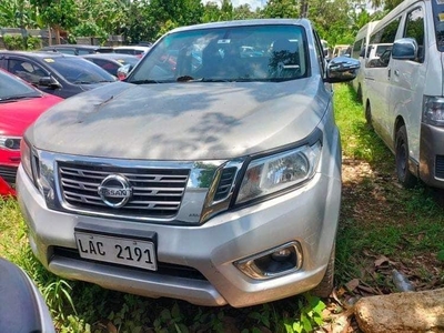 Silver Nissan Navara 2018 for sale in Quezon