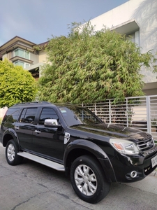 White Ford Everest 2014 for sale in Parañaque