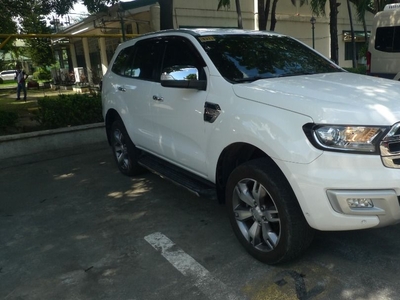 White Ford Everest 2019 for sale in Pasig