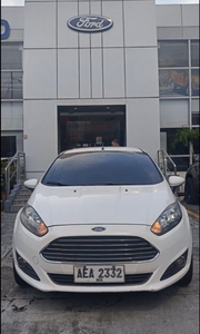 White Ford Fiesta 2014 for sale in