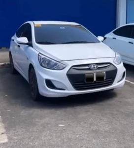 White Hyundai Accent 2018 for sale in Manual