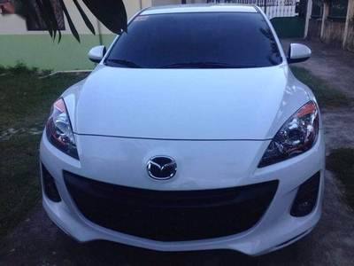 White Mazda 3 for sale in Quezon City