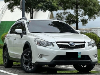 White Subaru Xv 2012 for sale in Automatic