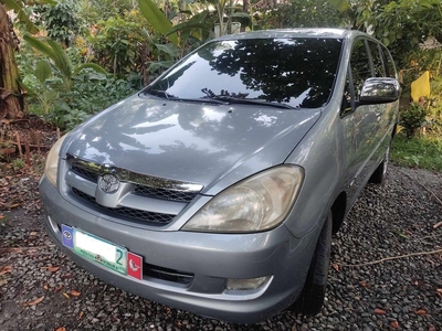 White Toyota Innova 2007 for sale in Automatic