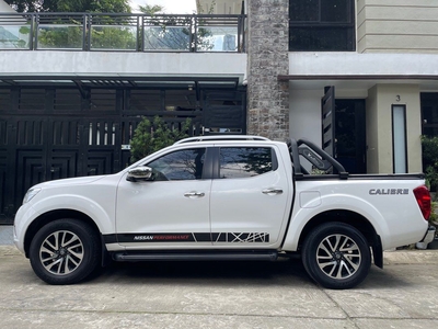 Green Nissan Navara 2019 for sale in Automatic