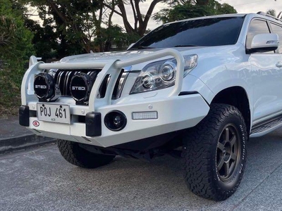 Pearl White Toyota Land Cruiser 2011 for sale in Automatic