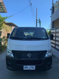 Sell White 2015 Nissan Nv350 urvan in Manila