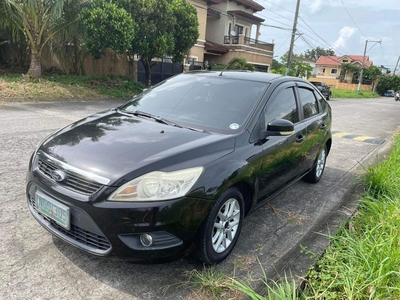 Sell Yellow 2009 Ford Focus in Quezon City