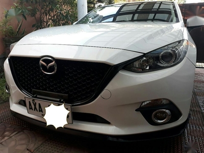 Pearl White Mazda 3 for sale in Bacolod