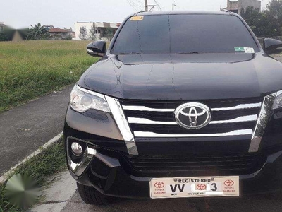 2017 Toyota Fortuner G MT - 8T Kms Only