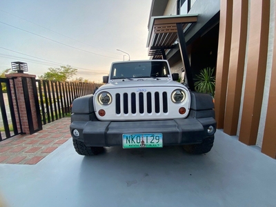 Selling Purple Jeep Wrangler 2009 in Pasig