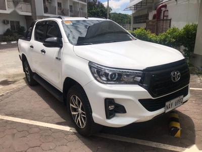 Selling Toyota Hilux 2018 at 20000 km in Manila