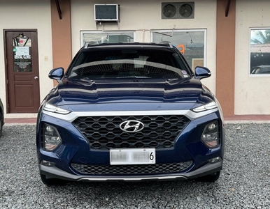 Selling White Hyundai Santa Fe 2020 in San Pablo