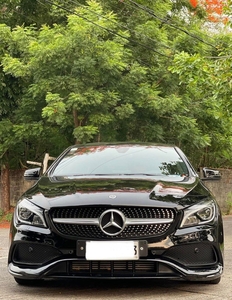 Selling White Mercedes-Benz 180 2019 in Parañaque
