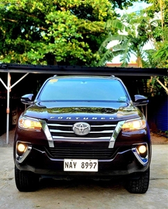 Selling White Toyota Fortuner 2018 in Manila