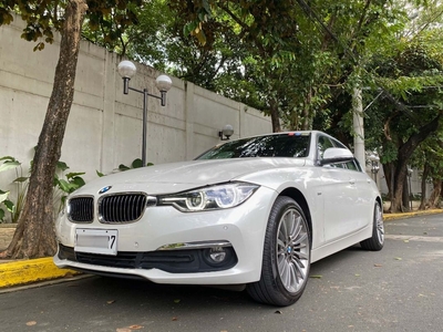 White Bmw 318D 2017 for sale in Automatic