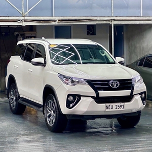 White Toyota Fortuner 2020 for sale in Parañaque