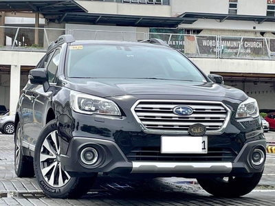 Selling White Subaru Outback 2017 in Makati