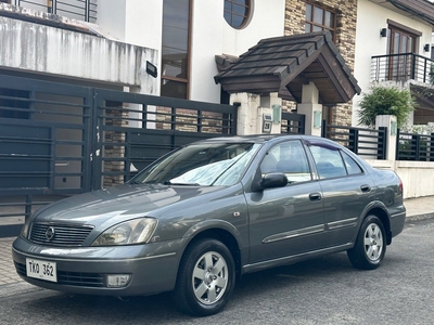 Sell White 2011 Nissan Sentra in Quezon City