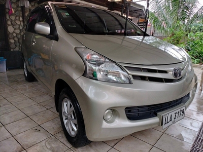 Sell White 2015 Toyota Avanza in Pasig