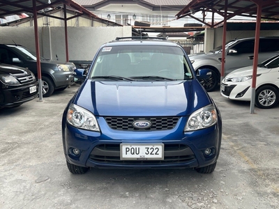 White Ford Escape 2011 for sale in Bacoor