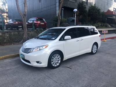 2014 Toyota Sienna for sale in Paranaque