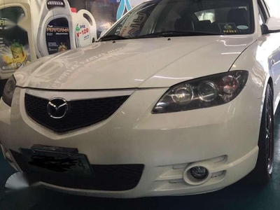 Mazda 3 2007 Top of the Line White For Sale