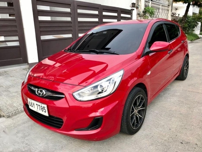 Sell 2nd Hand 2014 Hyundai Accent Hatchback in Parañaque