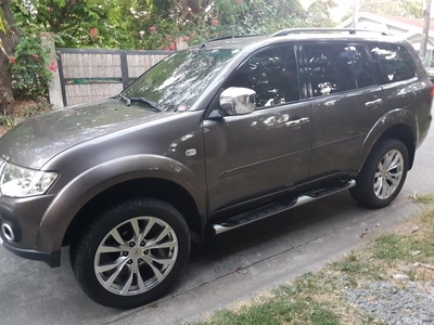 Selling 2nd Hand Mitsubishi Montero 2011 Automatic Diesel in Parañaque