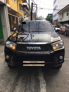 Selling Black Toyota Hilux 2020 in Parañaque