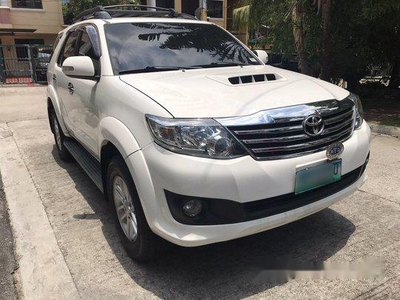 White Toyota Fortuner 2014 Automatic Diesel for sale