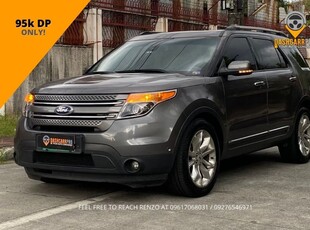 White Ford Explorer 2013 for sale in