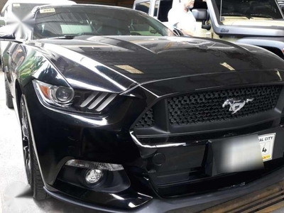 2017 Ford Mustang 50 gt LIKE NEW