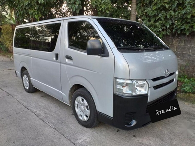 2nd Hand Toyota Hiace 2015 at 60000 km for sale