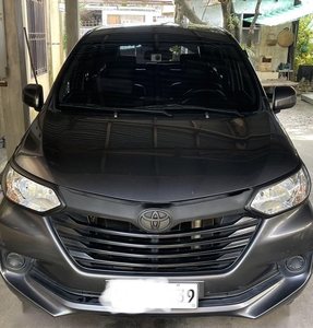 Grey Toyota Avanza 2016 for sale in Automatic