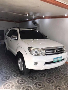 Toyota Fortuner 2011 Automatic Diesel for sale in Lucena