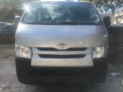 Toyota Hiace 2018 Commuter M/T for sale