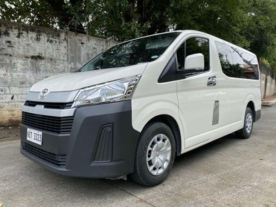 2019 Toyota Hiace Commuter Deluxe