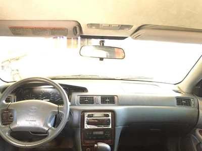 2nd Hand Toyota Camry 2001 for sale in Cabangan