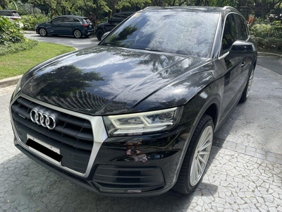 Black Audi Q5 2019 for sale in Makati