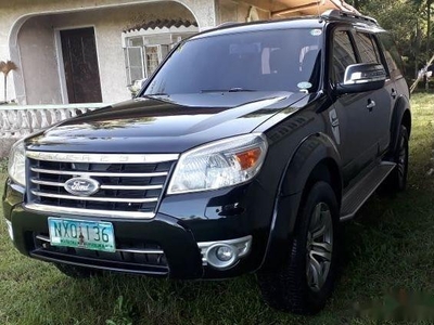 Black Ford Everest 2010 SUV at 105000 km for sale in Manila