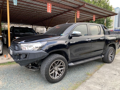 Black Toyota Hilux 2018 for sale in Automatic