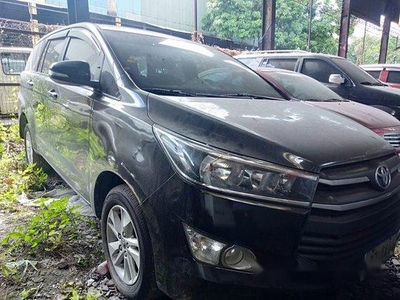 Black Toyota Innova 2016 at 79000 km for sale